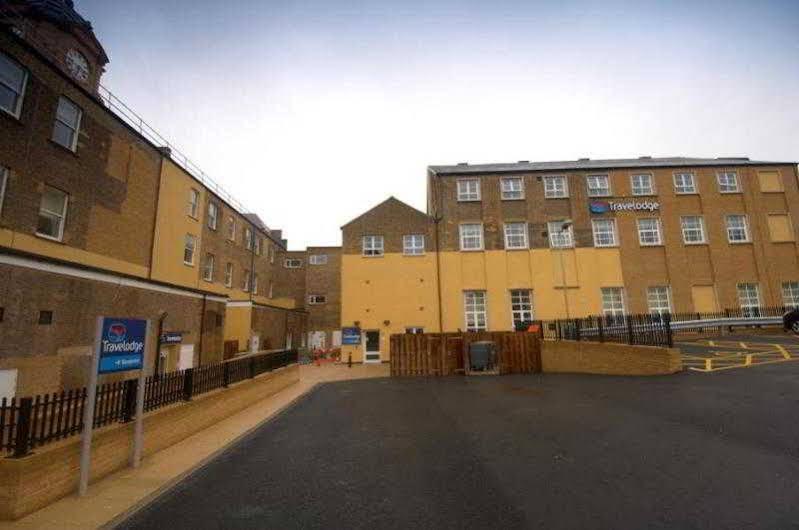 Travelodge London Woolwich Экстерьер фото