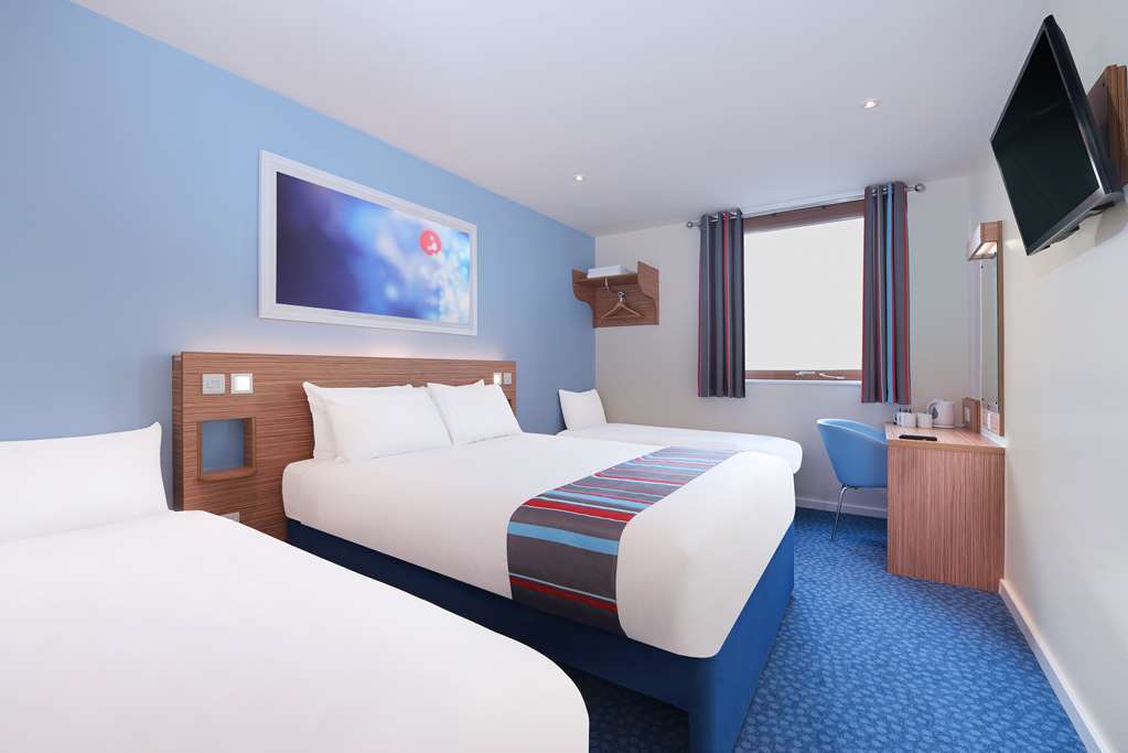 Travelodge London Woolwich Номер фото